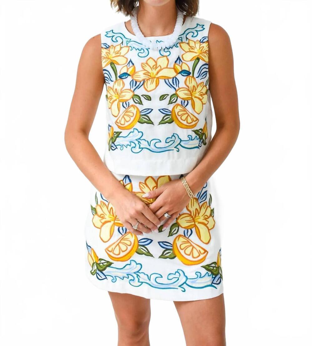 NEW THML a zest for life embroidered set in white